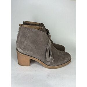 Ugg Booties Women Size 9 Gray Suede Zip Heels